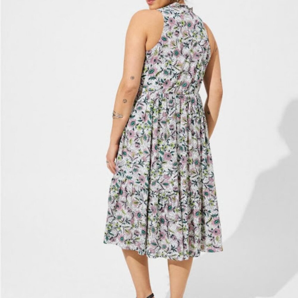 PLUS DRESS - Picture 3 of 7